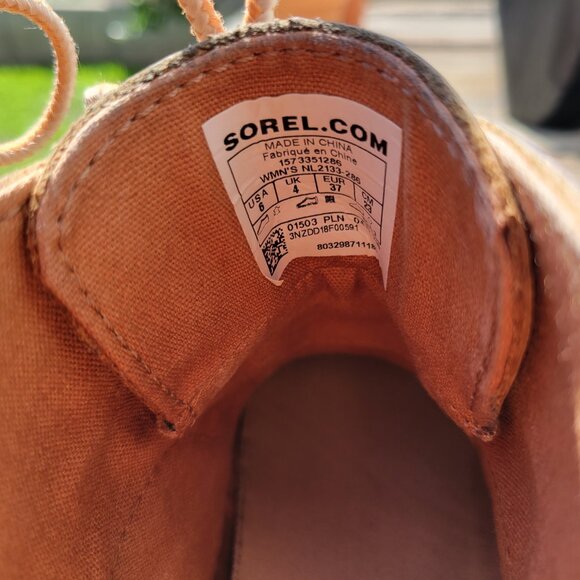 Sorel leather ankle duck boots with waterproof outsole - Picture 4 of 7
